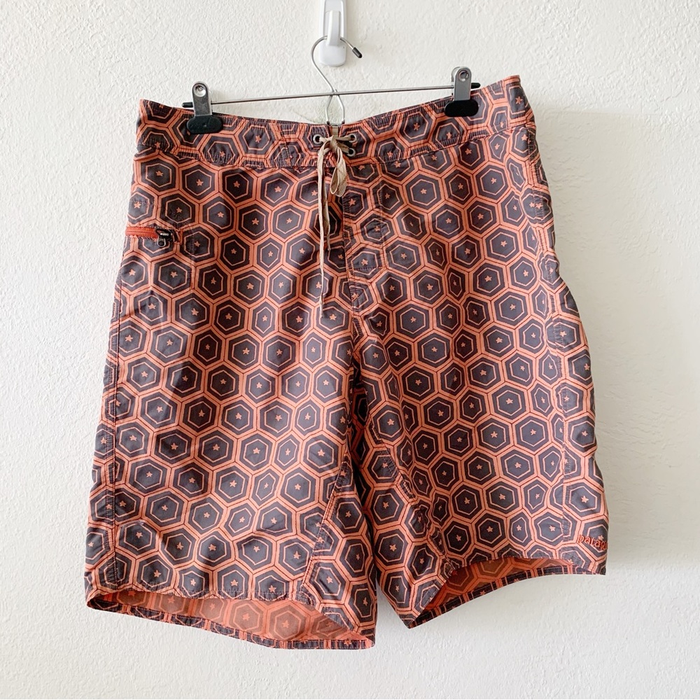 Patagonia Men's Geometric Hexagon Print Water Swim Trunks Orange Tie 35